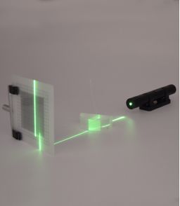 LASER VERT RECHARGEABLE EN MALLETTE