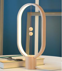 LAMPE LED HENG BALANCE ELLIPSE EN BOIS